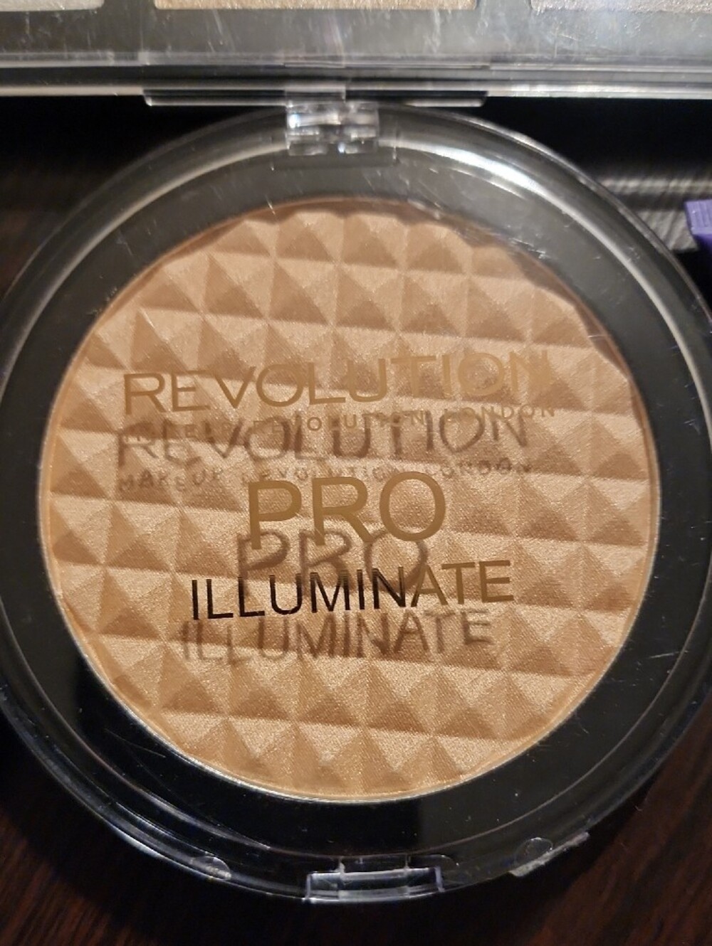 Makeup Bundle... Set 4 - Picture 2 of 9